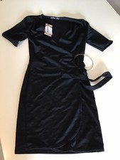 Boohoo BNWT Ladies Black Mini Dress With Buckle Effect Size 6 