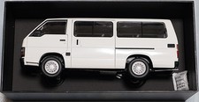 Sonido Nluxla 1/18 Toyota Hiace Van Toyota Haice YH50 3rd Generation White R