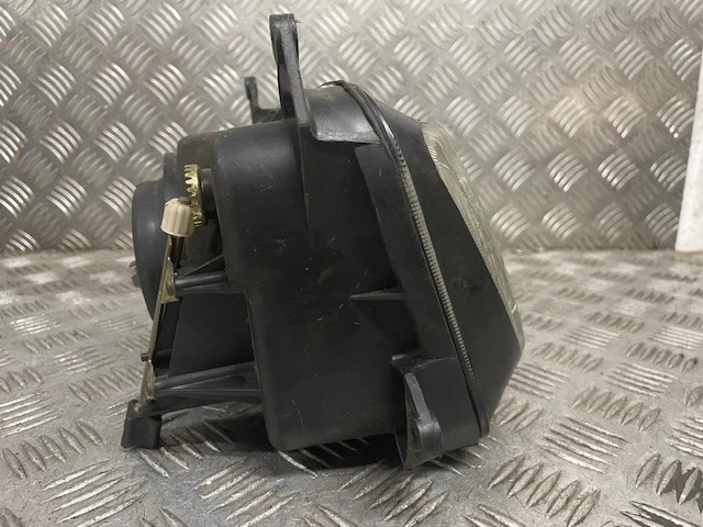 KAWASAKI ZZR600 E head light 2001 - Image 4 of 4