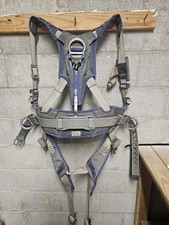 3M DBI-SALA EXOFIT STRATA M FULL BODY HARNESS FALL PROTECTION 1112536 L BELT