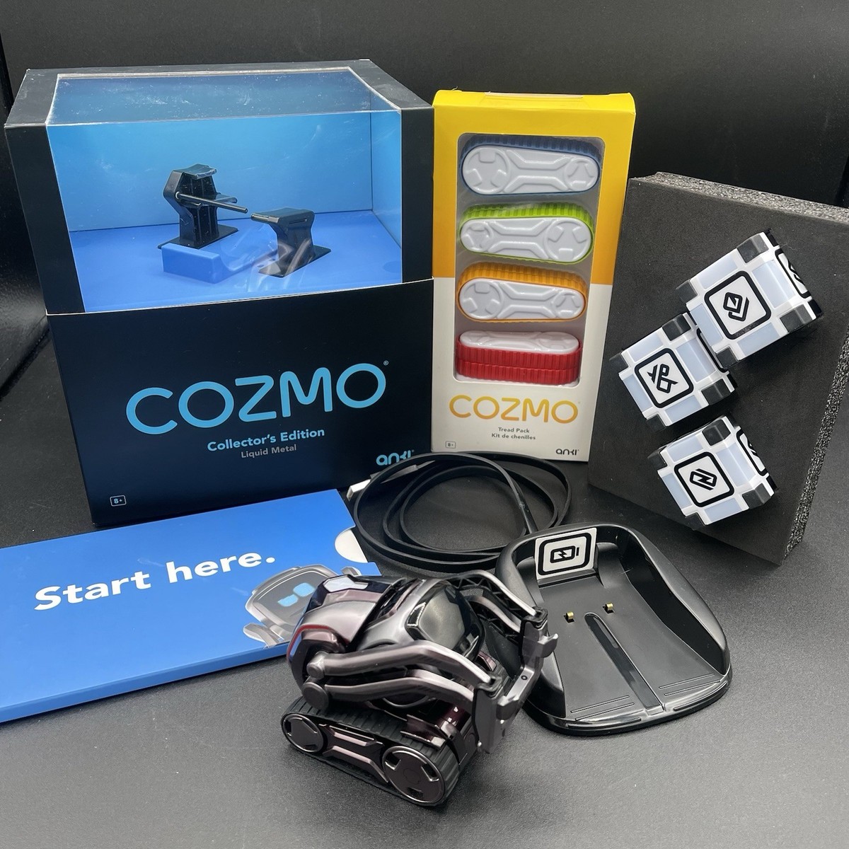 Anki Cozmo Collector's Edition Robot w/ Cubes & Charger – Battery