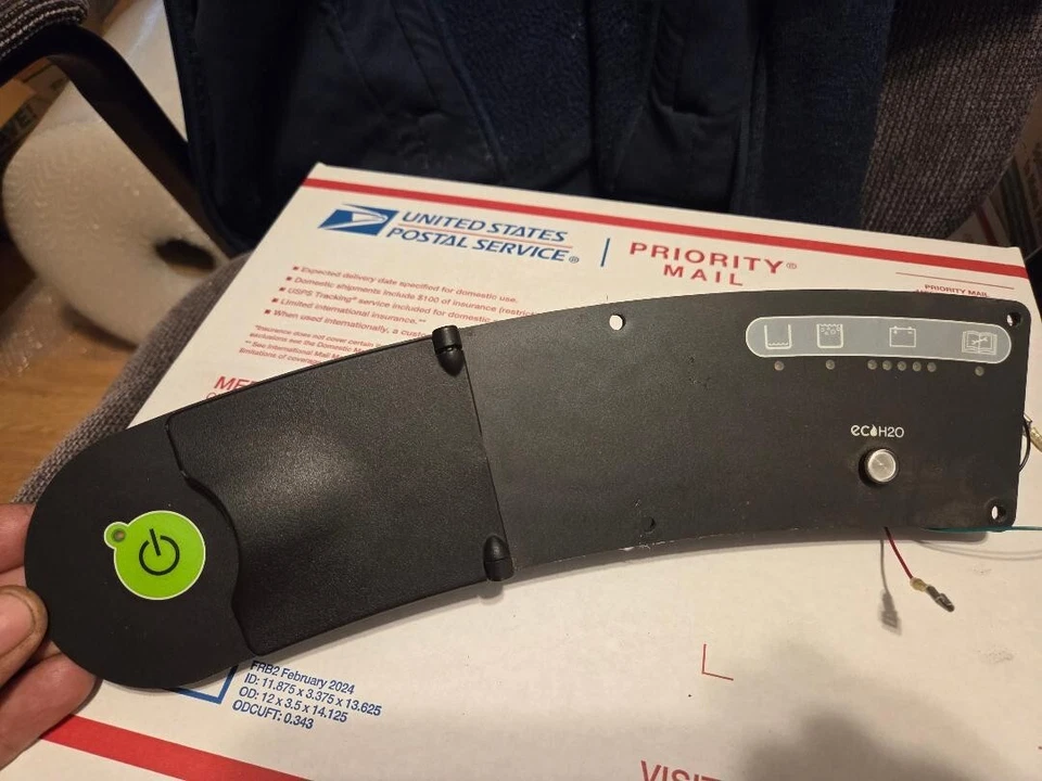 OEM Tennant T7 PANEL INSTRUMENT LH + LIGHT LED 1076470 + 1041822   215 HRS - Image 2 of 4