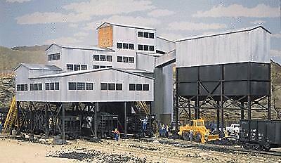 Walthers Cornerstone 933-3017 HO scale New River Mining Company Kit Walthers Cornerstone 933-3017 HO scale New River Mining Company Kit