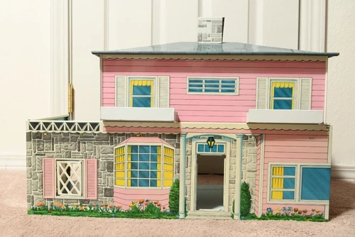 VINTAGE LOUIS MARX 2 STORY DOLLHOUSE TIN METAL LITHO 1950'S-60'S & FURNITURE