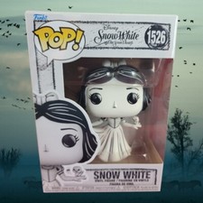 Funko Blancanieves # 1526 (nuevo en caja) con protector Pop 