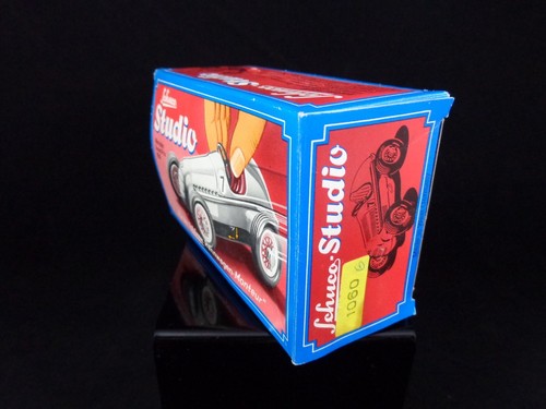 Schuco Studio Wind Up Car - Mercedes Grand Prix 1936 - 1060 - Picture 11 of 20