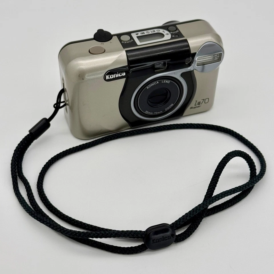 Konica Z-Up 70 Super Point & Shoot Film Flash Camera 35mm 70mm - Tested - Image 2 of 4