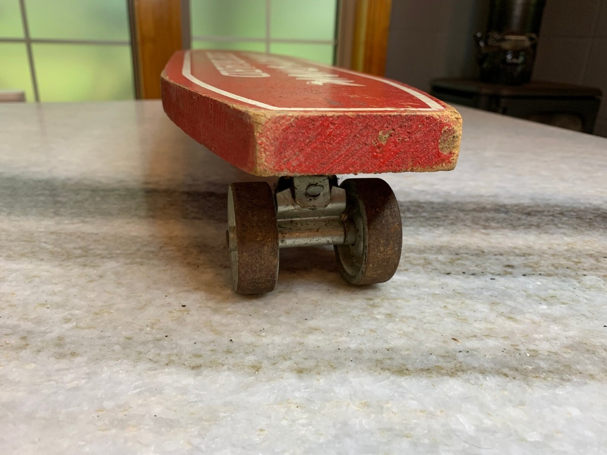 Rinky-Dink Surf Board Vintage Steel Metal Wheels Skateboard Rinky-Dink Surf Board Vintage Steel Metal Wheels Skateboard