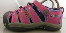 Girls KEEN Newport H2 Dahlia Walking Sport Sandals Size: 5 Color: Pink