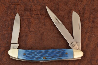 FROST CUTLERY JIGGED BLUE BONE PREMIUM STOCKMAN KNIFE (14382)