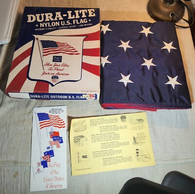 VINTAGE NOS DURA-LITE NYLON UNITED STATES FLAG UNUSED IN BOX 4' x
