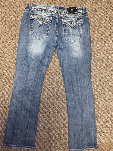 Miss Me Jeans Size 27x30 - Gem