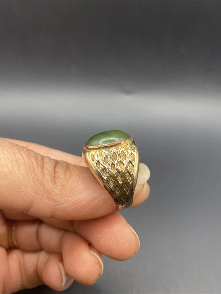 Anillo de sello firmado relleno de oro de 10k vintage con jade ovalado grande? Talla 9 Foto 3 de 4