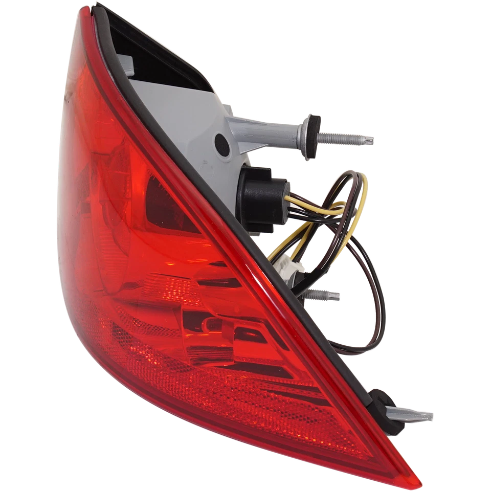  Driver Side, Outer Tail Light For Buick Lucerne 2006-2011 - Image 3 of 4