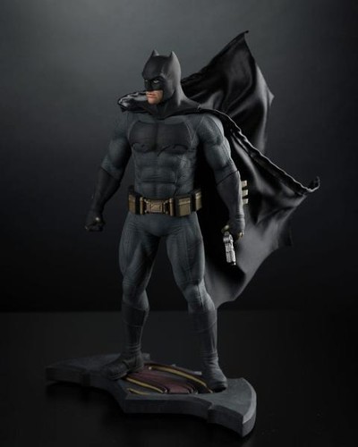 Batman v Superman: Dawn of Justice DC Estatua Directa 1/6 Batman 32 cm - Imagen 6 de 7