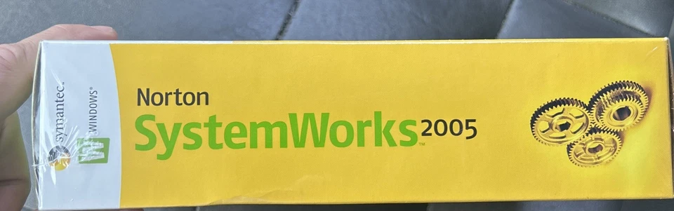 Norton 2002 System Works 2.0 Mac 05 Symantec Sealed NIB Vintage Computer Sealed - Image 3 of 4