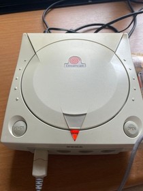 SEGA Dreamcast HKT-3000 Console Set 2 Controllers Shenmue II VMU Tested KA698