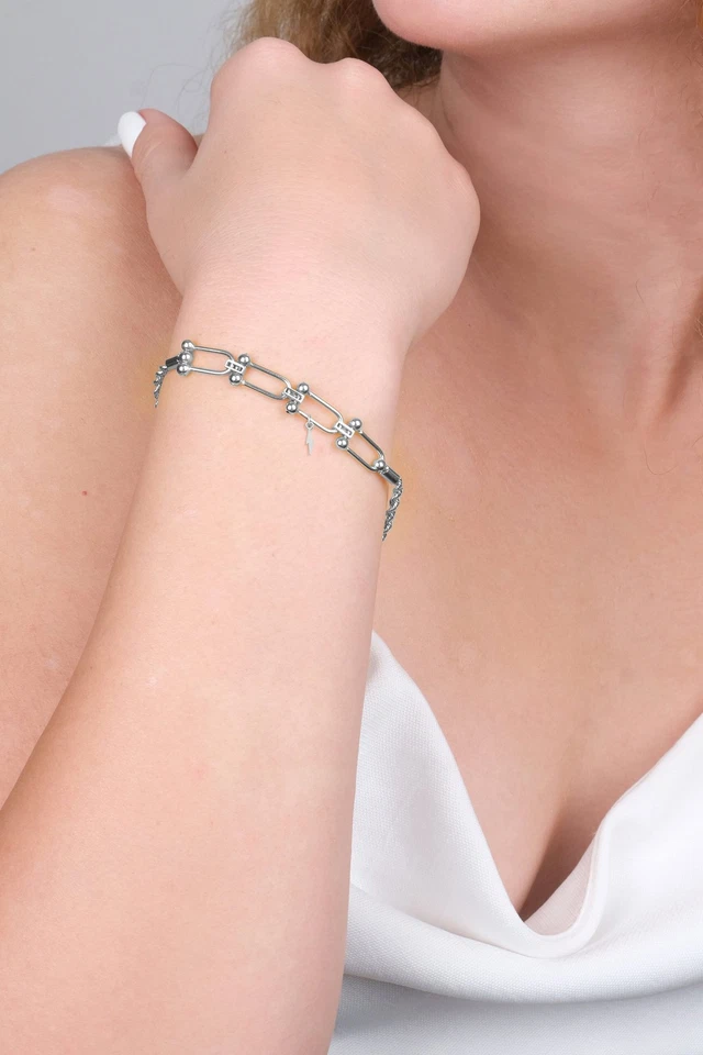 Dije Rayo Oro Blanco Sólido en Dije Trueno Pequeño 10k o 14k para Mujer Foto 2 de 4