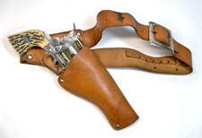 Mattel Shootin Shot Fanner w/Mattel Swivel Shot Holster Both Great Condition