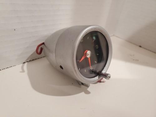Restored 1961 1962 1963 1964 Corvair Chevrolet Pickup Truck Clock - Picture 4 of 7