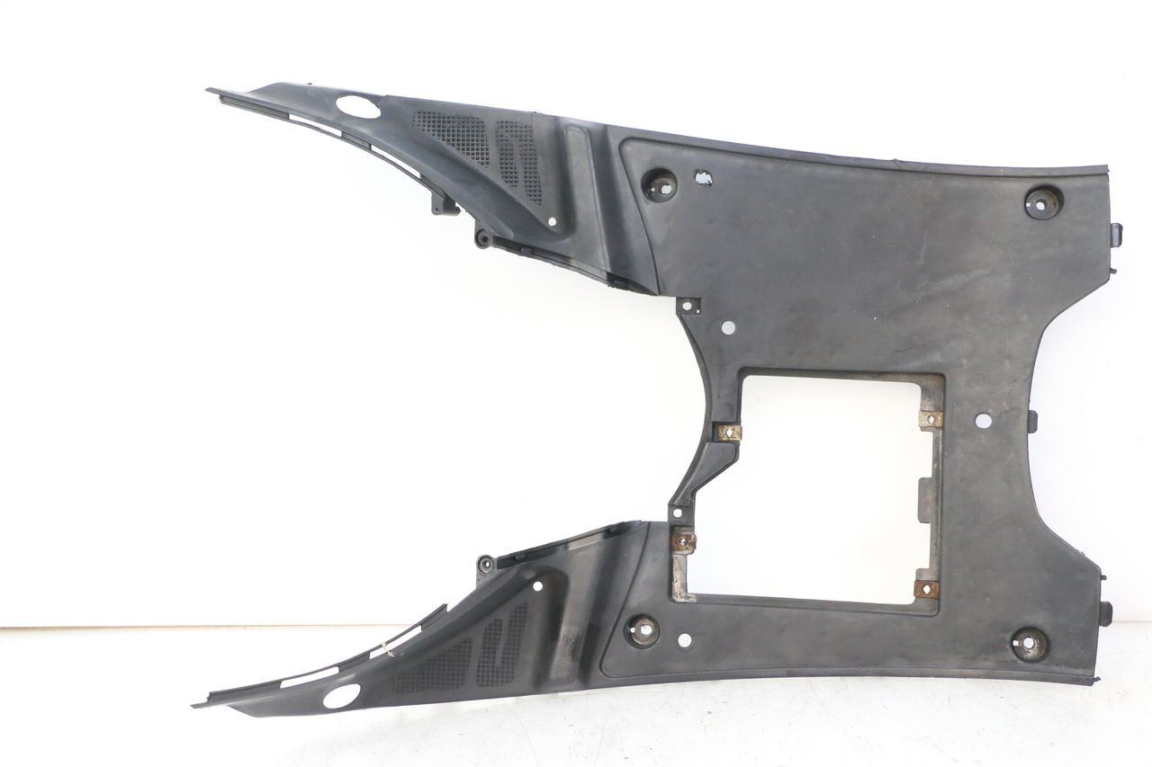 TAPA REPOSAPIES - TNT MOTOR ROMA 10' 2T 50 (2011 - 2018)