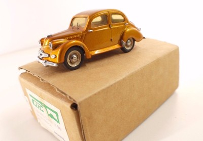 Troc Echange Panhard dyna x86 sur