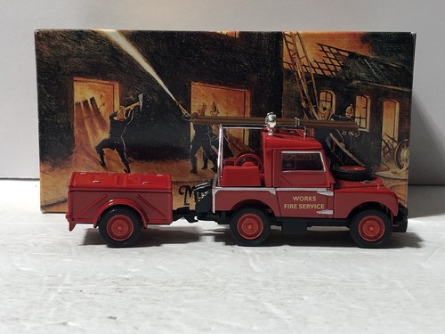 (1) 1:43 Match Box Models Of YesterYear YFE02 1948 Land Rover Auxlliary Fire - Picture 7 of 11