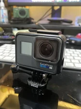 Gopro hero 6 black camera, 4k recording, In great condition, extra batteries