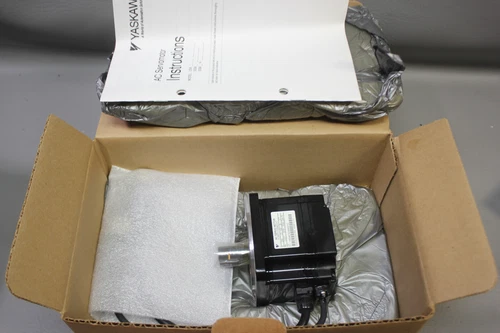 1PZ Nuovo Servomotore Yaskawa SGMPH-02BAE41D SGMPH02BAE41D Spedizione Celere - Foto 3 di 4