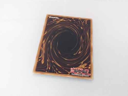 Yugioh Cyber Dragon Effect SGX11-ENG01 TCG Trading Card - Picture 2 of 2