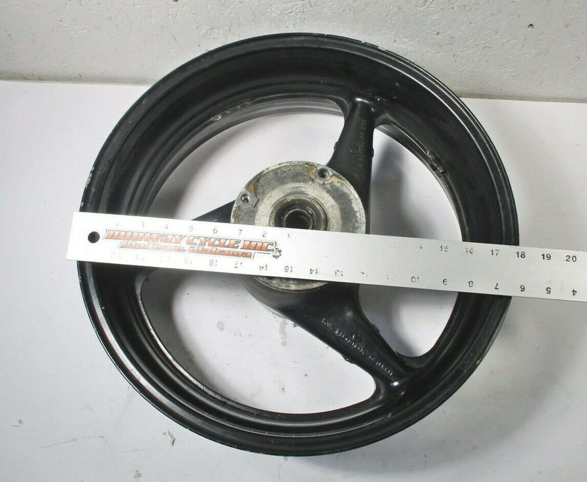 HONDA CBR954RR REAR WHEEL RIM 42650-MCJ-750ZA CBR 900 954 RR 2002