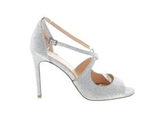 Jewel Badgley MIschka Pumps