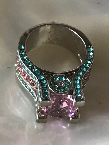 Estate High Set Round Pink Rhinestone w Tiny Blue & Pink Sides Silvertone Cockta - Picture 8 of 10