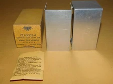 VINTAGE BUD RADIO CU-3003-A COMBINATION SNAP OR SCREW TYPE ALUMINUM MINIBOX  NOS