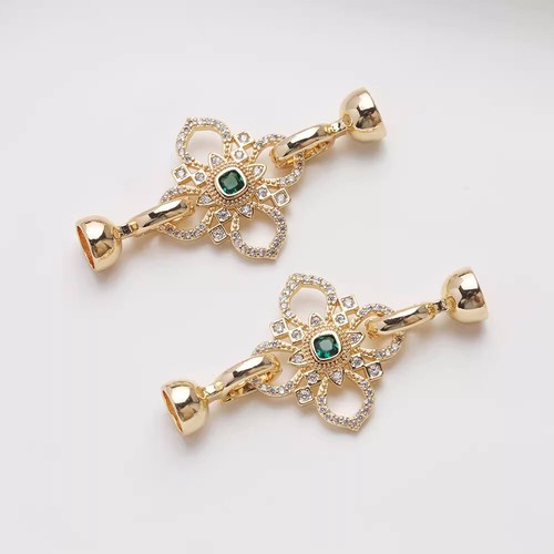 1pcs CZ pave Flower Toggle Clasps,Cubic Zirconia Clover Floral Toggle Clasps - Picture 1 of 4