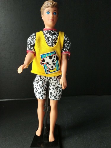Ken Barbie Doll Mattel with Summer Outfit with Puppy Dog Paw Prints - Bild 1 von 7