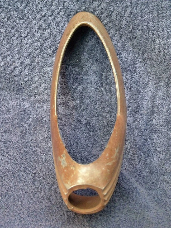 1940 Studebaker Commander President 左司机侧尾灯挡板  — 第 4/4 张图片