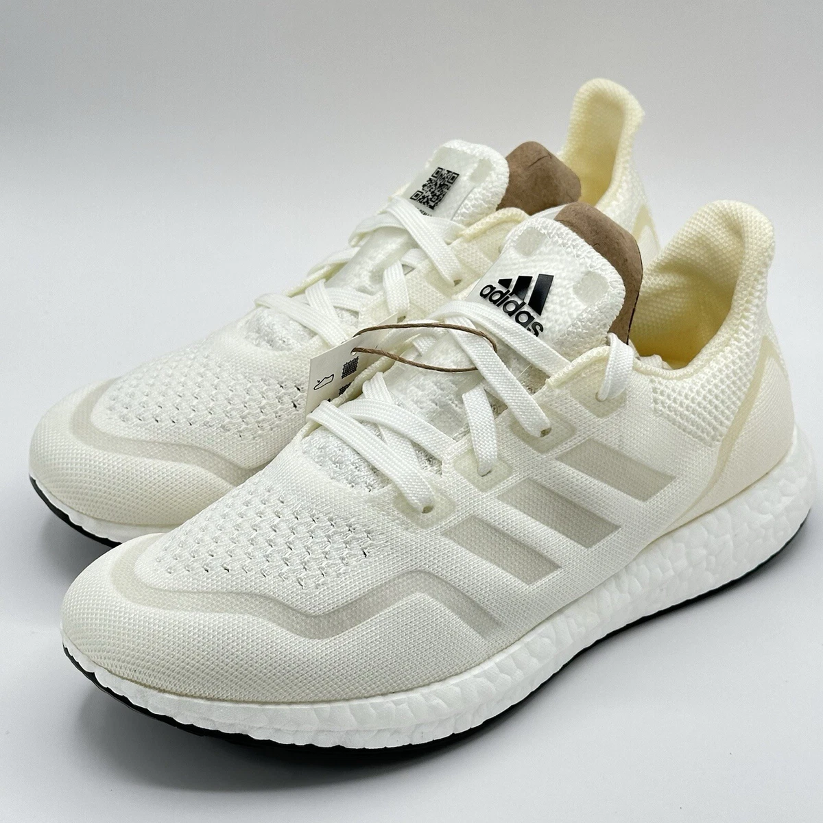 Adidas Ultraboost Remade Running Shoes - Men size: 7/ Women size: 8.5 Amazon.com | adidas Ultraboost Light W Women main image 3