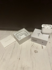 Apple AirPods Pro 3 White In-Ear Bluetooth Earbuds ANC/Transparency A3065