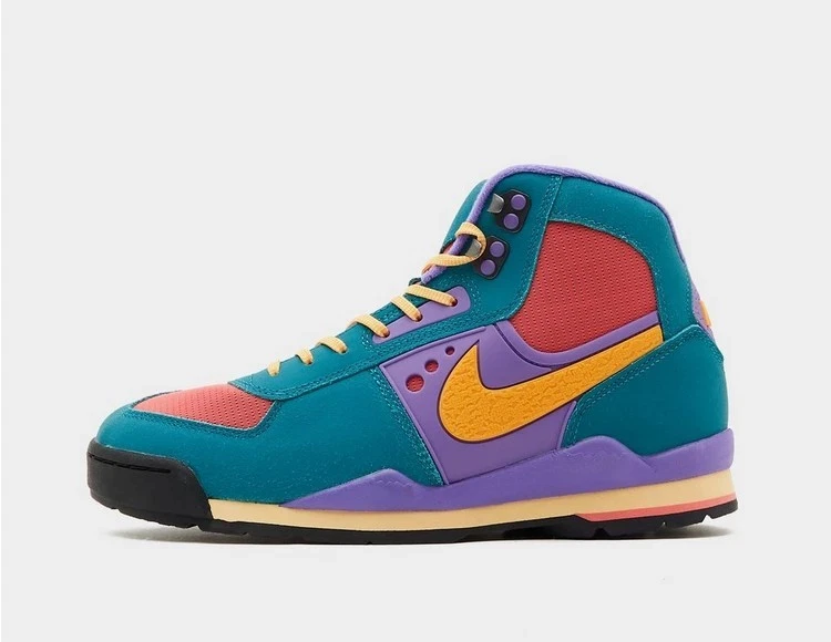 Nike Men's Baltoro Mid Trainers in Multi Shoes
