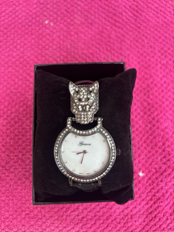 Genova Ladies Watch Quartz