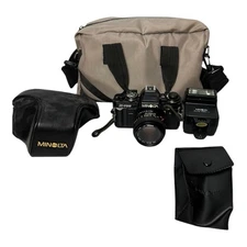 Minolta X-700 35mm Film SLR Camera Kit with 50mm Lens And Flash