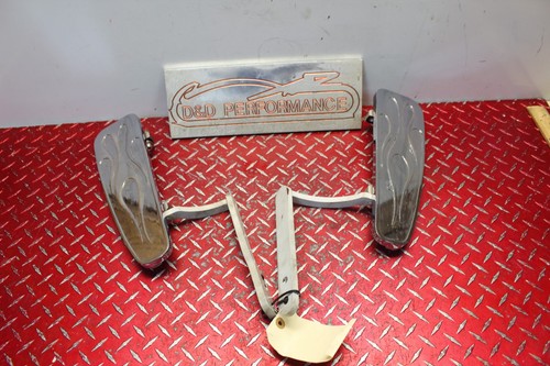 2003 HARLEY VROD V-ROD VRSC FLOOR BOARDS BRACKET  KIT NO HARDWARE VR27