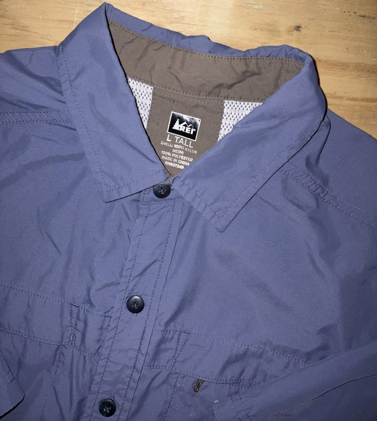 REI Sahara Tech Vented Fishing Shirt Blue Short Sleeve Button Up Large Tall LT
Opens in a new window