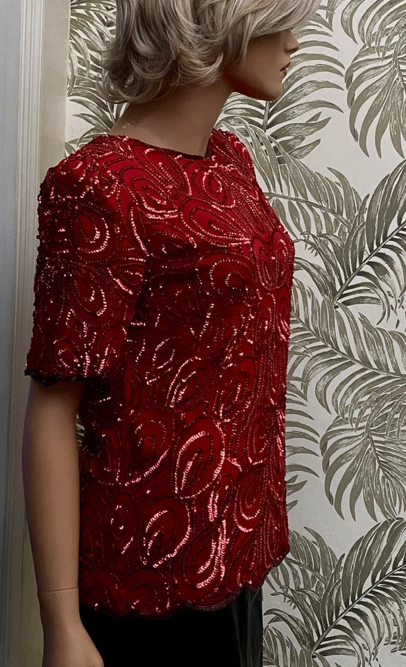 Top de lentejuelas de seda rojo Y2K con cuentas brillantes para mujer mediano evento de Navidad glamour Foto 3 de 4