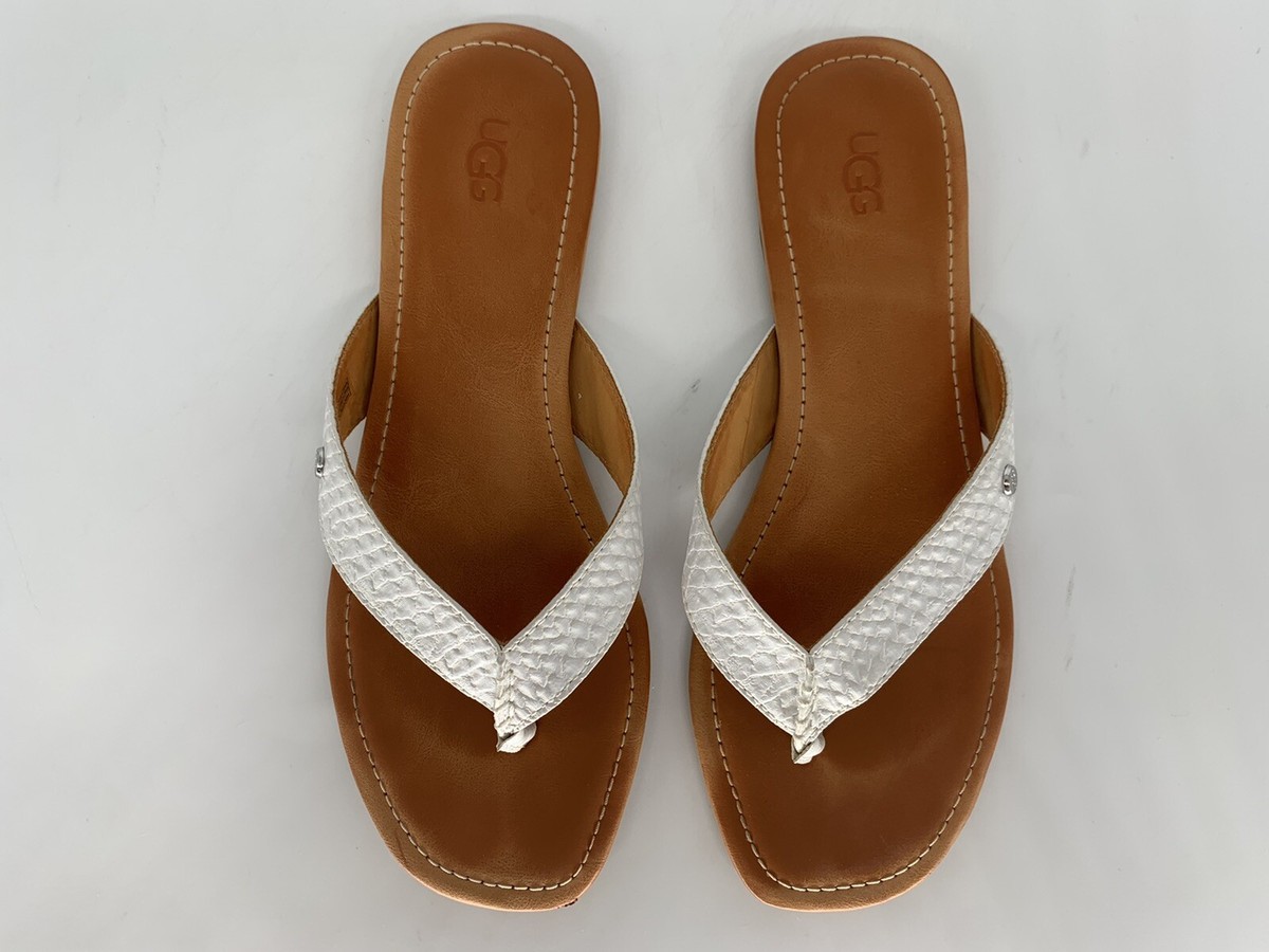 🐚 UGG Women's Tuolumne White Flip-Flops Sandal Size 10 🐚