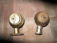 Kwikset deadbolt locksets