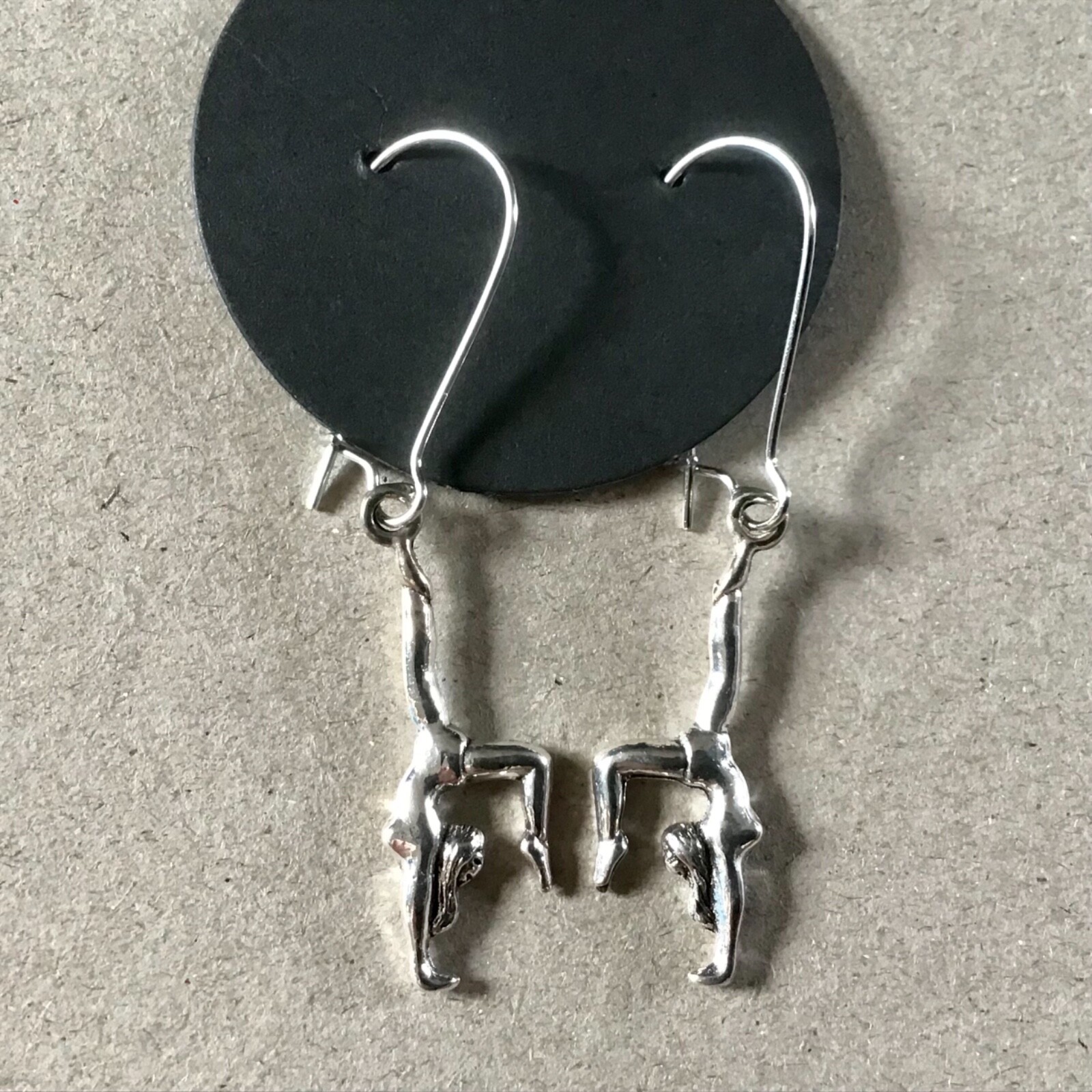 Picture 3 of 4