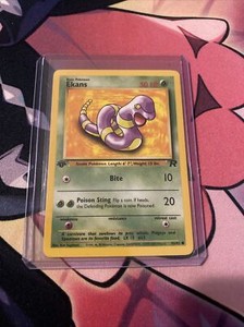 Pokémon Team Rocket 1st Edition Regular Finish Ekans 56/82 NM-MT