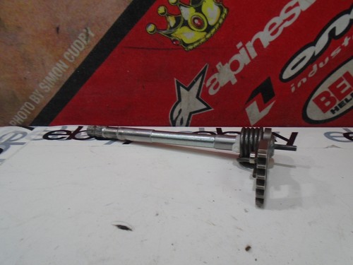 1986 SUZUKI RM 125 TRANSMISSION SHIFT SHAFT (B) 86 RM125